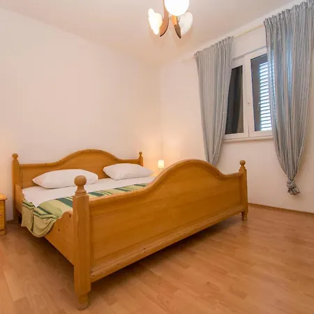 דירה Near Paklenica1 *