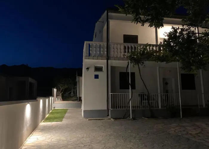 Near Paklenica1