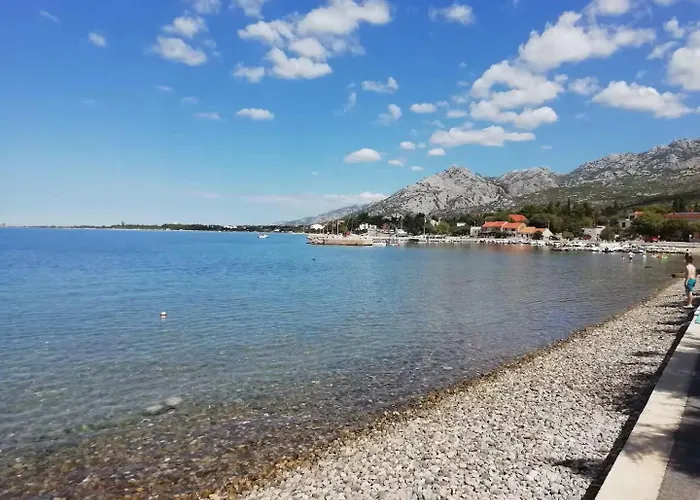 Near Paklenica1 Apartament Seline